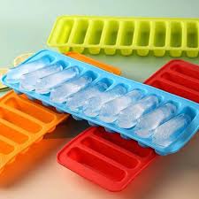 Silicone Ice Cube Tray with Lid - Flexible & Easy Release - Random Colors