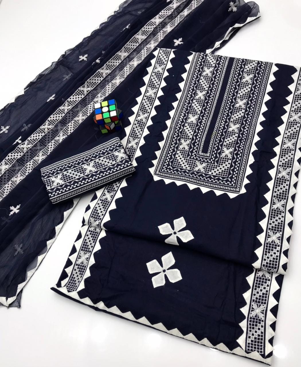 Handmade Applique & Tarkashi Work 3-Piece GTM Lawn Suit